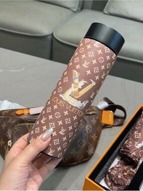 Brown Leather-monogram Tumbler - thermometer installed l digital screen